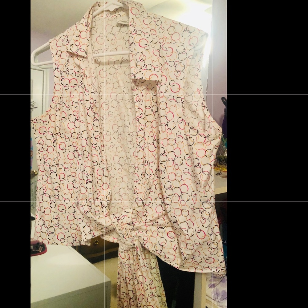 Kim Rogers wrap-around collared tank top